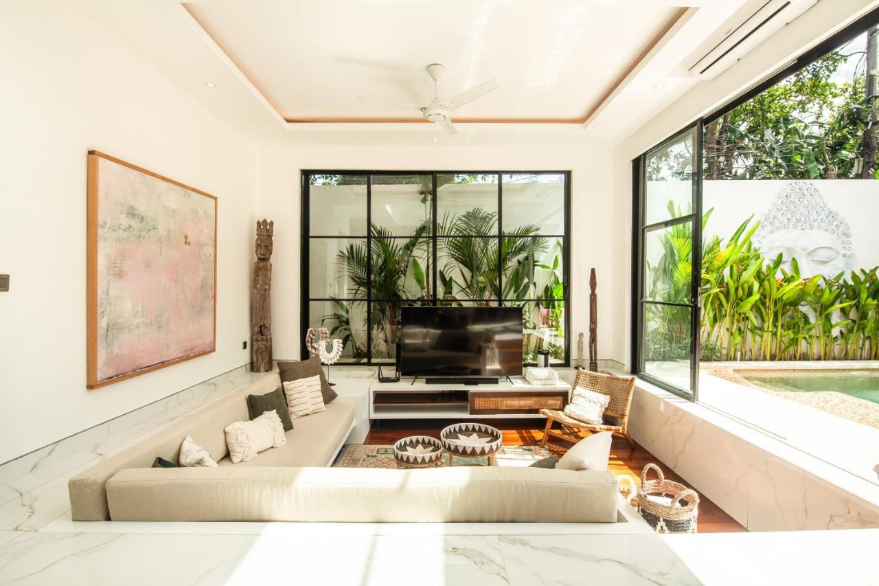 Luxury Villa Devina I Seminyak I Yoga & Gym Extérieur photo