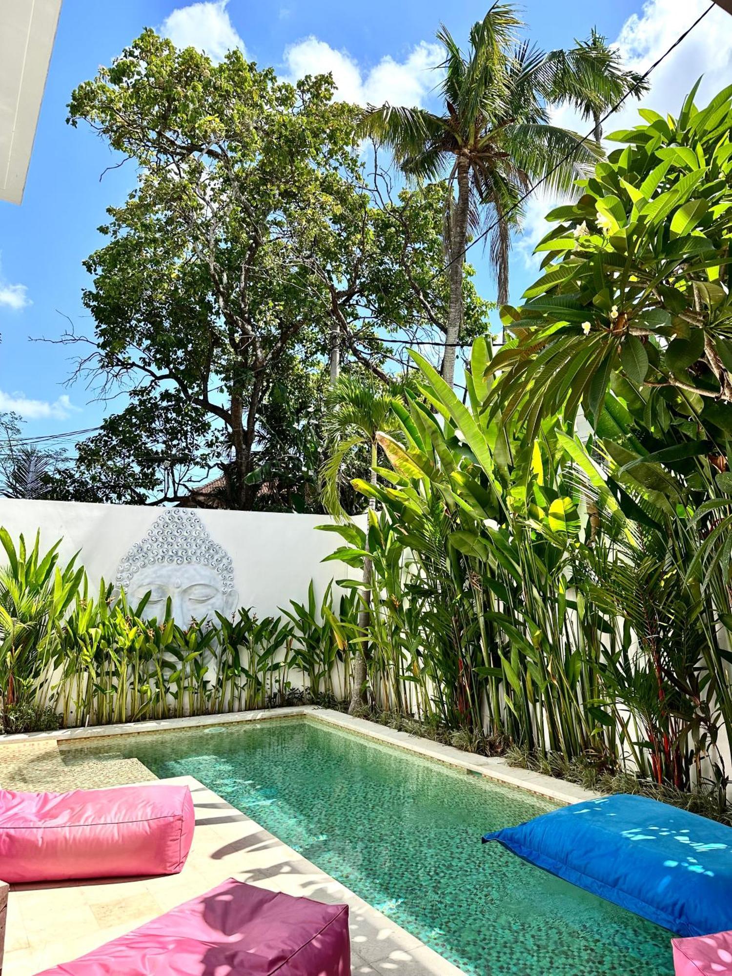 Luxury Villa Devina I Seminyak I Yoga & Gym Extérieur photo